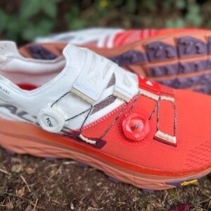 ALTRA BOA Montblanc NWOT running shoes 💯 % Authentic.